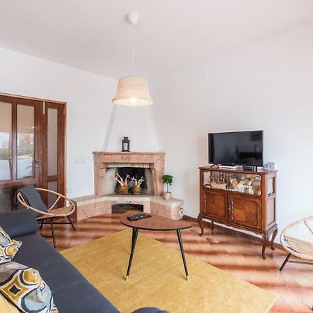 Lovelystay - 3 Bedroom Apartment In Vila Do Bispo Exteriör bild