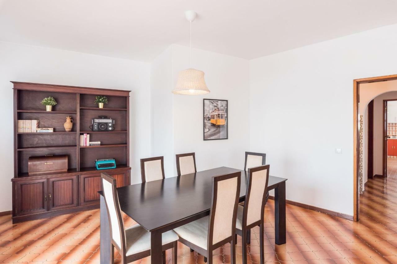 Lovelystay - 3 Bedroom Apartment In Vila Do Bispo Exteriör bild
