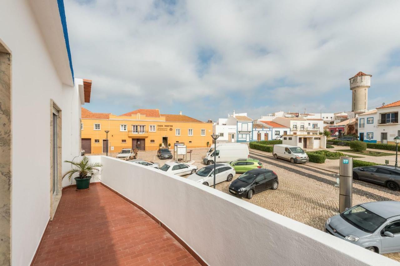 Lovelystay - 3 Bedroom Apartment In Vila Do Bispo Exteriör bild